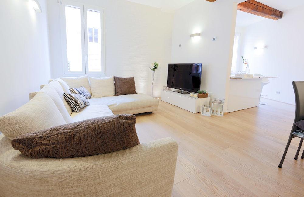 Emilia Suite Modena Bagian luar foto