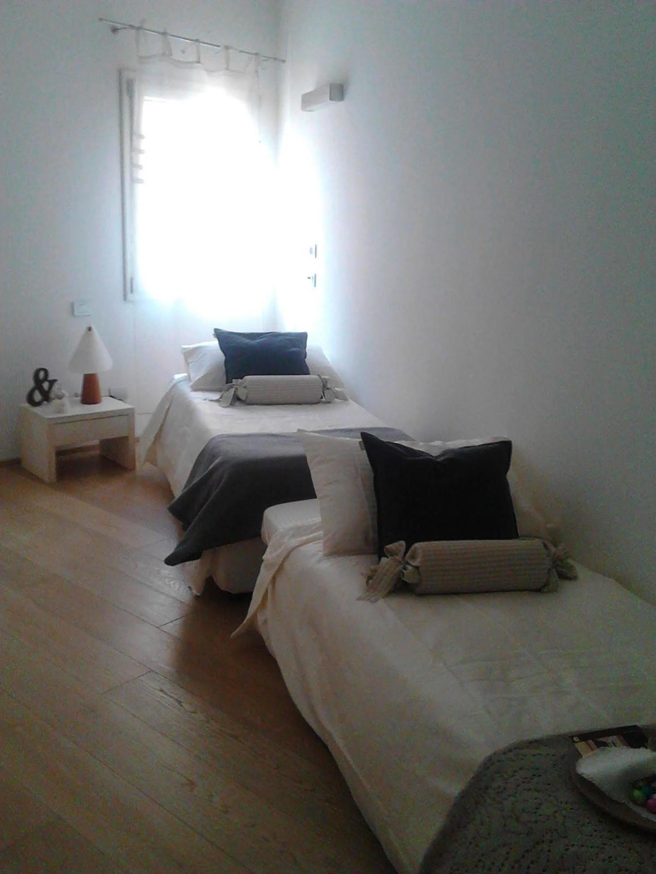 Emilia Suite Modena Bagian luar foto